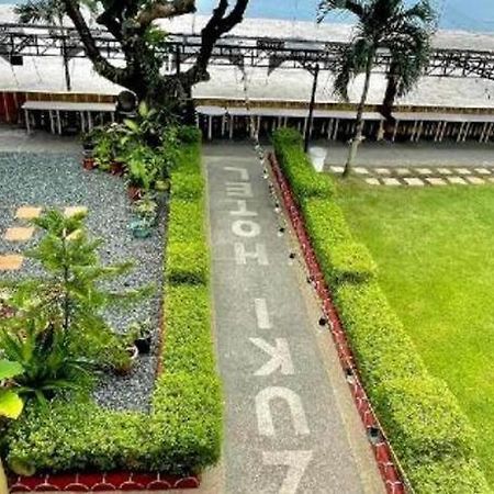 Suzuki Beach Hotel Olongapo Exterior foto