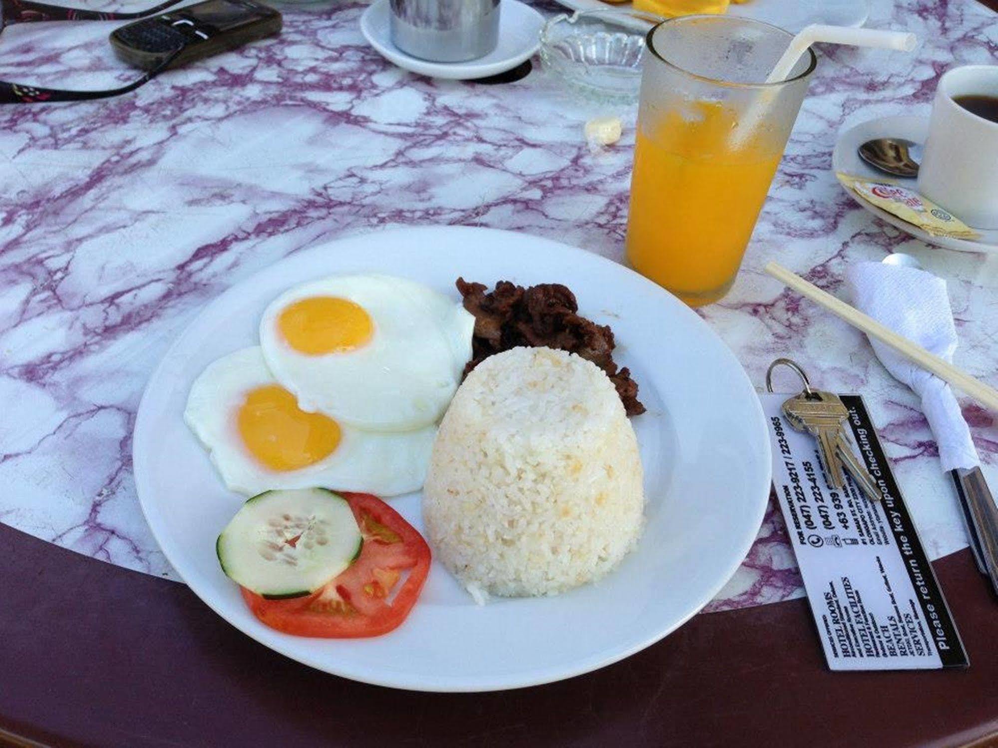 Suzuki Beach Hotel Olongapo Exterior foto