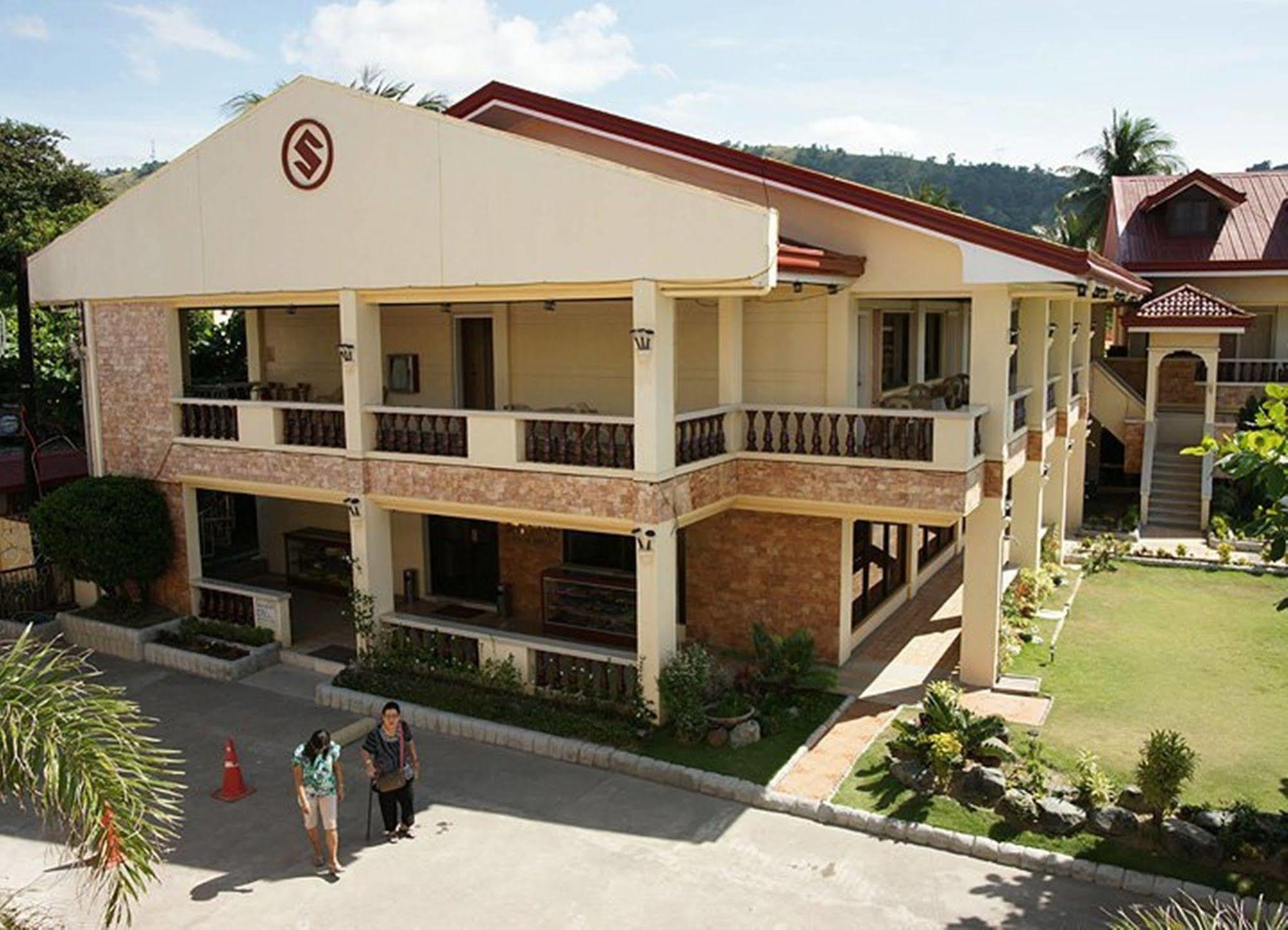 Suzuki Beach Hotel Olongapo Exterior foto